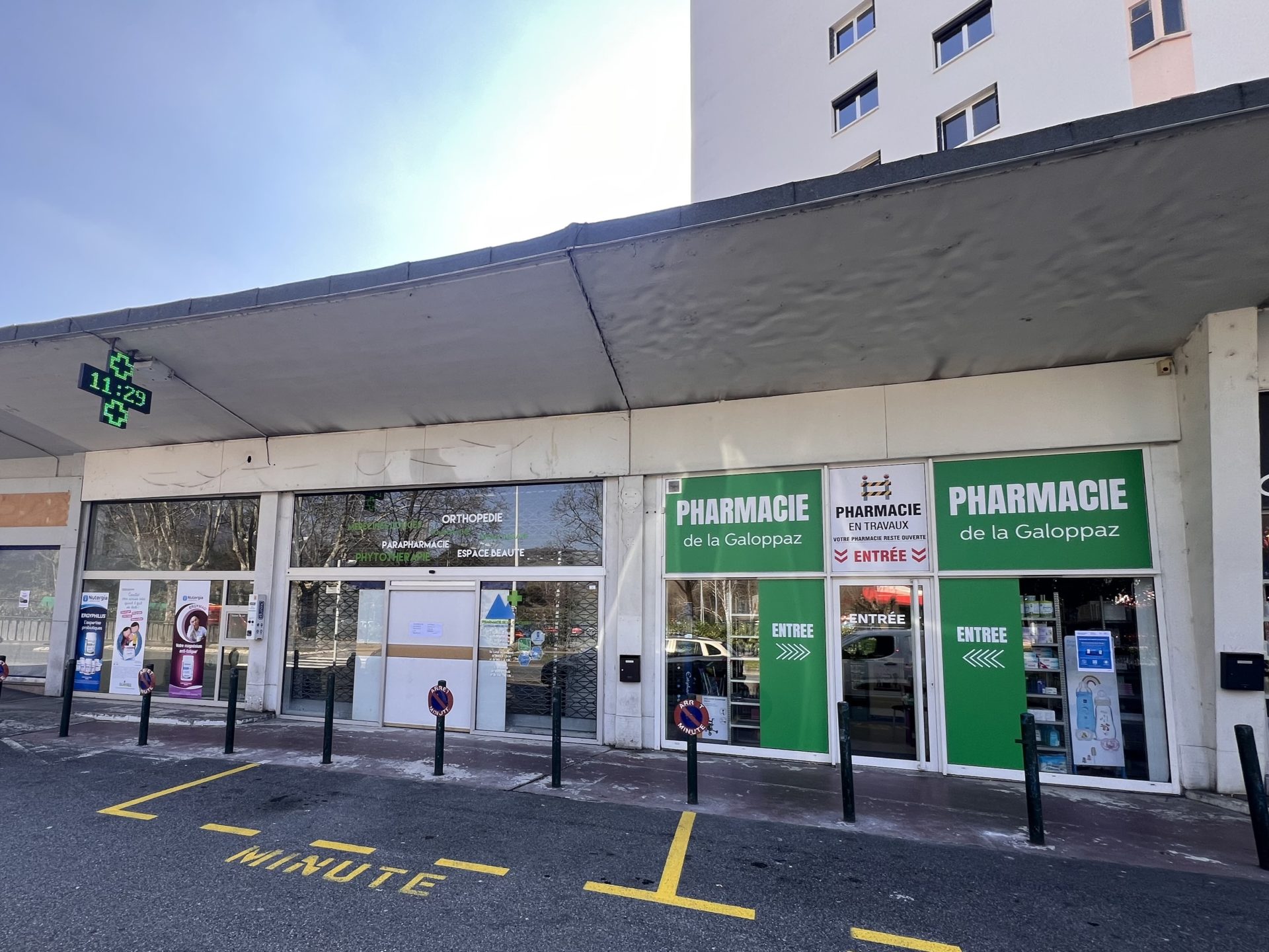 Signalétique phasage - travaux en pharmacie sans fermeture